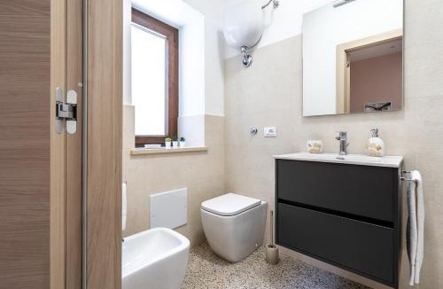 Raffo House | Via Venezia 32 Room
