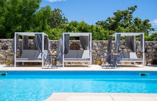 Gaggi Apartment | Villa Agave Pool & Spa