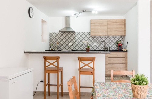 Licata Villa | Villa 'Al Tramonto Vista Mare' with Sea View, Wi-Fi and Air Conditioning