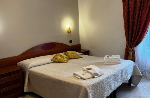 Albano Laziale Hotel | Villa Altieri