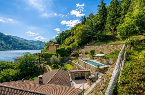 Cannobio House | Villa Amore by Lago Reisen