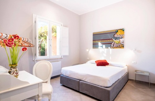Trapani Apartment | Villa Angelina, La casa del curatolo: two bedrooms & two bathrooms apartment with patio
