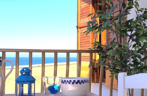 Pisciotto-Carrubella Apartment | VILLA AT THE SEA SUMMER