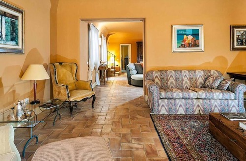 Marsala Villa | Villa Aurelia