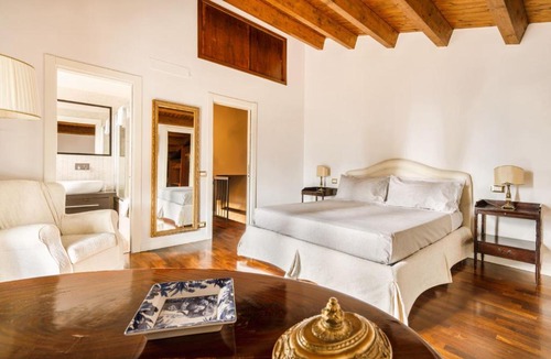 Monreale Villa | Villa Bouganville