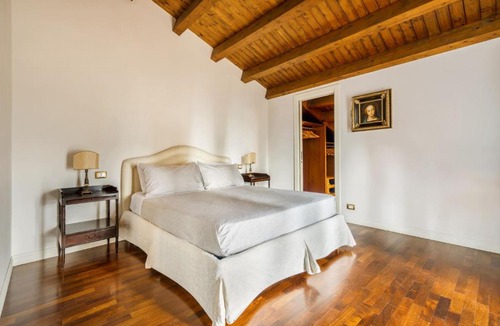 Monreale Villa | Villa Bouganville