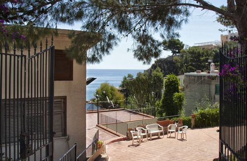 Capo Zafferano Villa | VILLA BUONASERA ON THE SEA