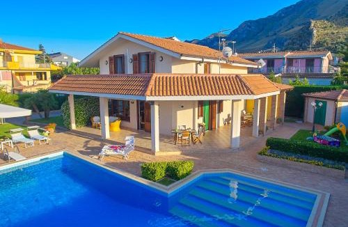 Mandra Capreria Villa | Villa Cottone - 5 suite con piscina privata - tra Palermo e Cefalù