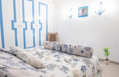 Terracina Villa | Villa Daniela Vista Mare - 70metri dalla Spiaggia - WiFi - Free Parking