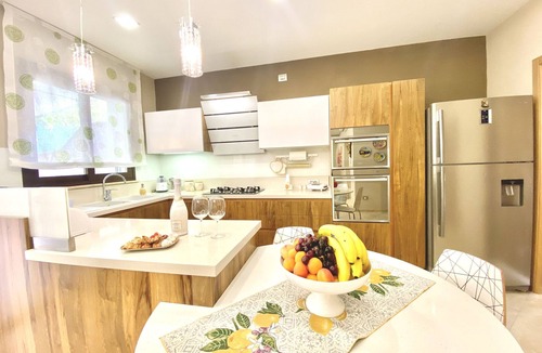Alcamo Villa | Villa Davelia