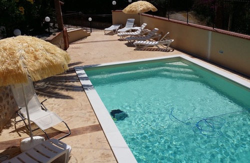 Capo Zafferano Apartment | Villa del Golfo Sea view apartment with shared swimming pool