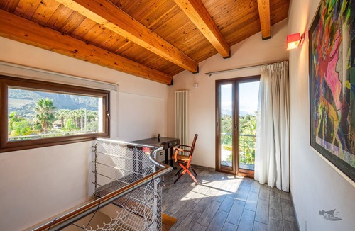 Alcamo Villa | Villa DellAlbero: Privacy, Relax and Unique Pool