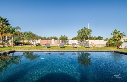 Alcamo Villa | Villa DellAlbero: Privacy, Relax and Unique Pool
