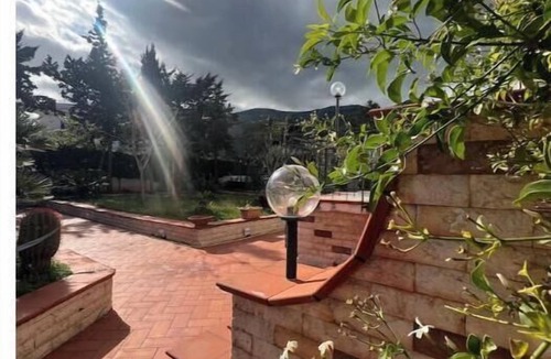 Carini House | Villa Donna Toni - Elegance by the Sea between Sicilian Art and Relaxation