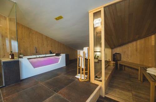 Borgetto Villa | Villa El Secreto, Luxury con piscina, sauna e idromassaggio, 4 camere e 3 bagni, vicina al mare e montagna