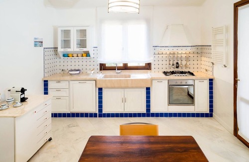 Custonaci Villa | Villa Erice - Three Bedroom Villa, Sleeps 6