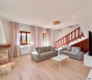 Mandra Capreria Villa | Villa Gargaf