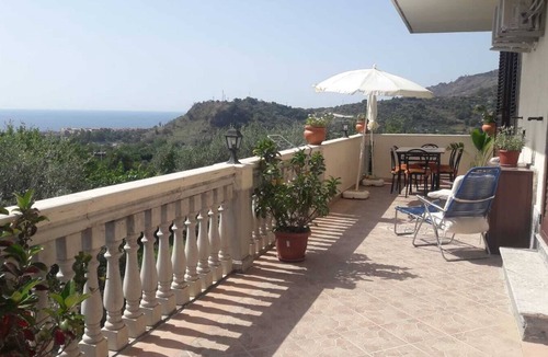 Savoca Villa | Villa il belvedere vista mare A pochi passi da Savoca A Taormina