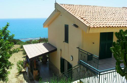 Licata Villa | Villa il Carrubo