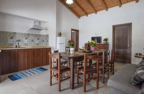 Gaggi Villa | Villa in Gaggi with Pool near Mount Etna