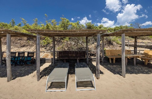 Le Rocchette Villa | Villa in Roccamare with 7 bedrooms sleeps 14
