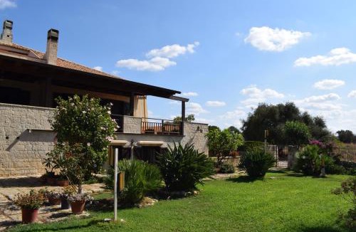 Donnalucata Apartment | Villa Ina