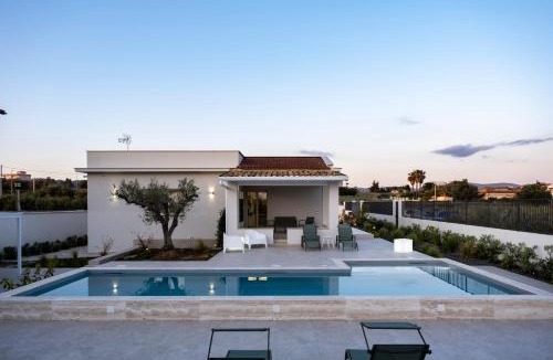 Giarra House | Villa Kora Suites&Pool