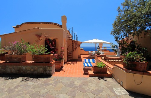 San Felice Circeo Villa | VILLA L'INFINITO 16 BEDS