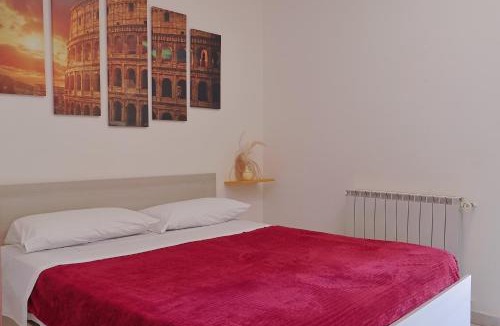 Ardea Apartment | Villa Lella - Tevere - Apartment on the ground and 1st floors with shared swimming pool 5 minutes from the sea, suitable for families or groups for complete relaxation