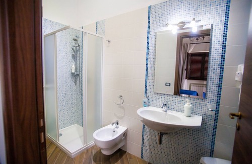 Palma di Montechiaro Bed & Breakfast | VILLA LU ’The place where every room admires the sea .