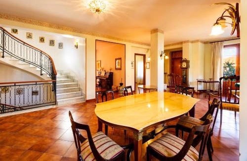 Palermo Villa | Villa Marifrà
