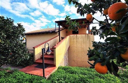 Borgo Bonsignore Villa | Villa Marina: sea, sun, green countryside, culture,relax.