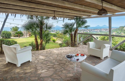 Capo d'Orlando Villa | Villa Milo with pool and hot tub - My Rental Homes