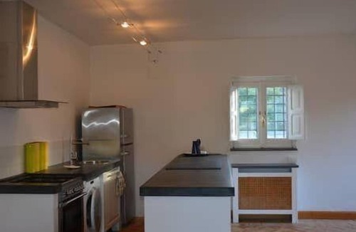 Castiglione di Sicilia House | 'Villa Nocellara' surrounded by vineyards