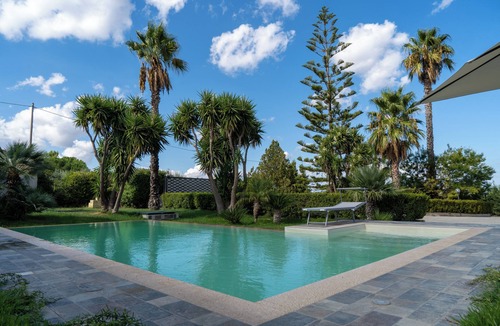 Partinico Villa | Villa Oasis of Peace, a true oasis nestled in a green corner.