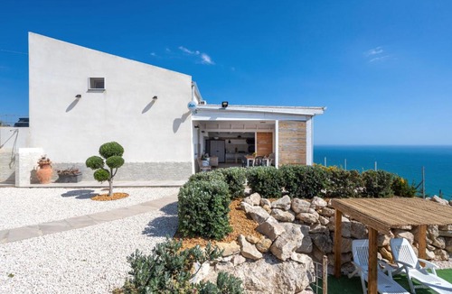 Pergole Villa | Villa Orizzonte Holidays by Interhome