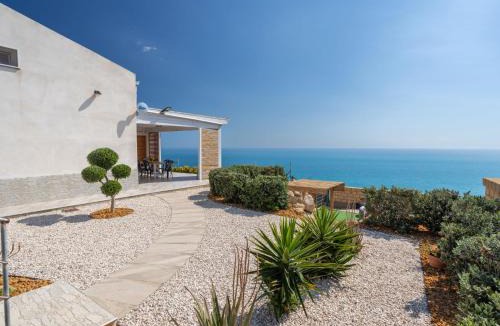 Pergole Villa | Villa Orizzonte Holidays by Interhome