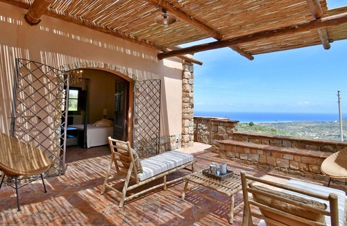 Collesano Villa | Villa Passulunara 14, Emma Villas