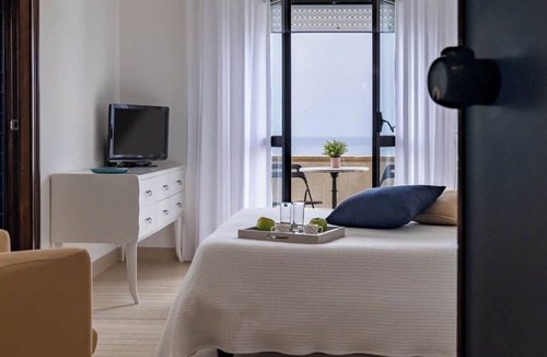 San Felice Circeo Hotel | Villa Penelope
