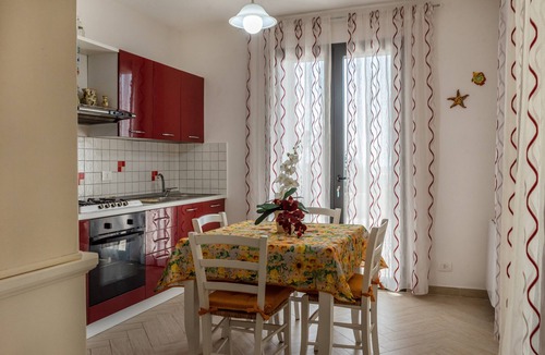 Favara Villa | Villa 'Simona with Garden' with Sea View, Wi-Fi and Air Conditioning