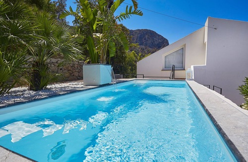 Bagheria Villa | Villa Smeraldo on the sea, with pool and garden