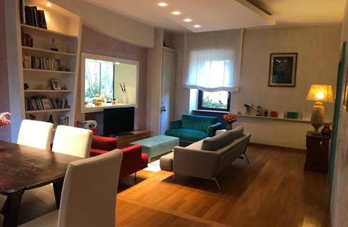 Ariccia House | VILLA THREE ROSES