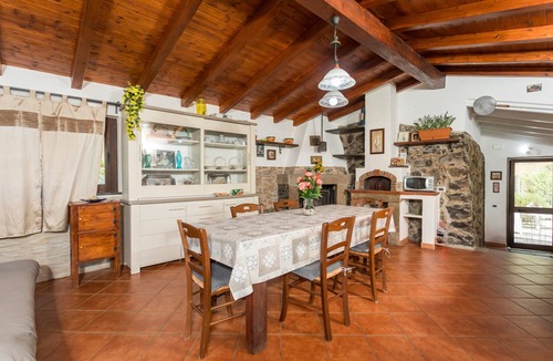 Francavilla di Sicilia Villa | Villa Virginia with Mountain View