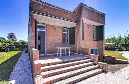 Foce Verde Villa | Villa VILLAGGIO GIORNALISTI 21 by Interhome