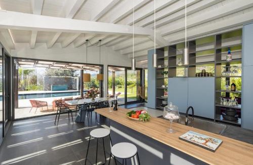 Calatabiano Villa | Villa White Oleander by Letstay