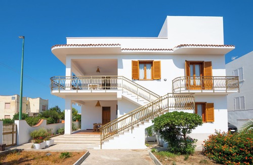 Castelvetrano Villa | Villa with garden far no more than 50 m from the beach