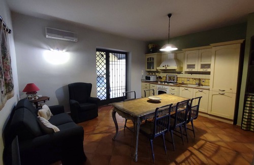 Campobello di Licata Villa | Villa with swimming pool in a flower and fruit garden