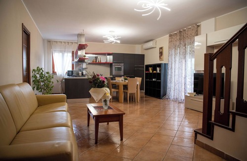 Genzano di Roma Villa | Villa with private pool near Rome