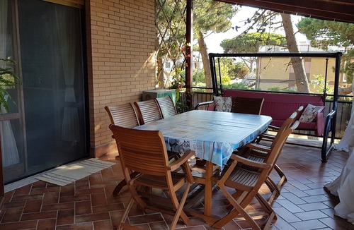 Latina Lido Villa | Villa with swimming pool in a large park facing the sea between Terracina and San Felice Circeo