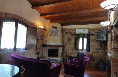 Castelbuono Apartment | Villaggio dei Balocchi